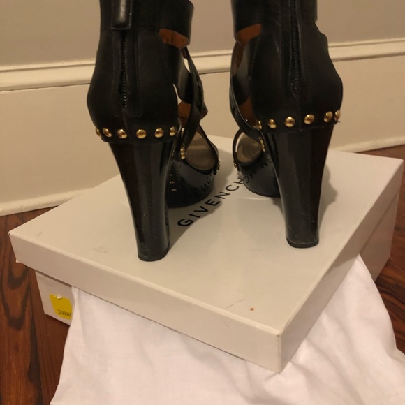 Givenchy Black Stud Embellished Platform Sandals - Picture 4 of 6